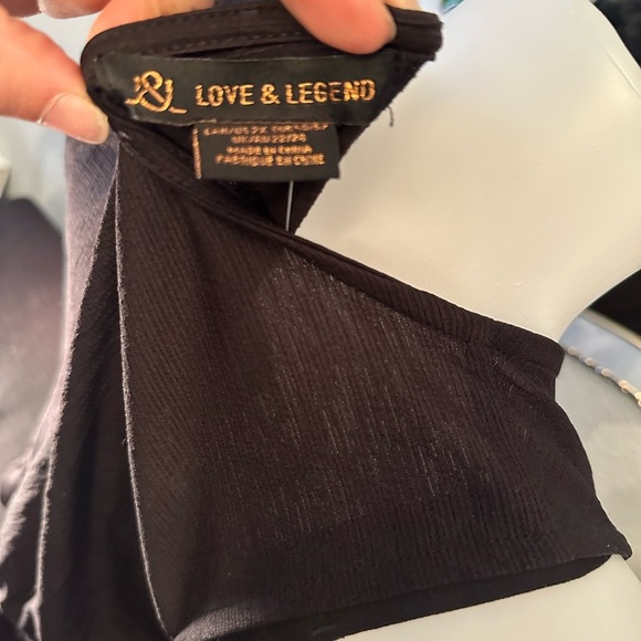 Love and legend Elegant Brlack Sleeveless Ruffle Top Sz 2x - Picture 7 of 7